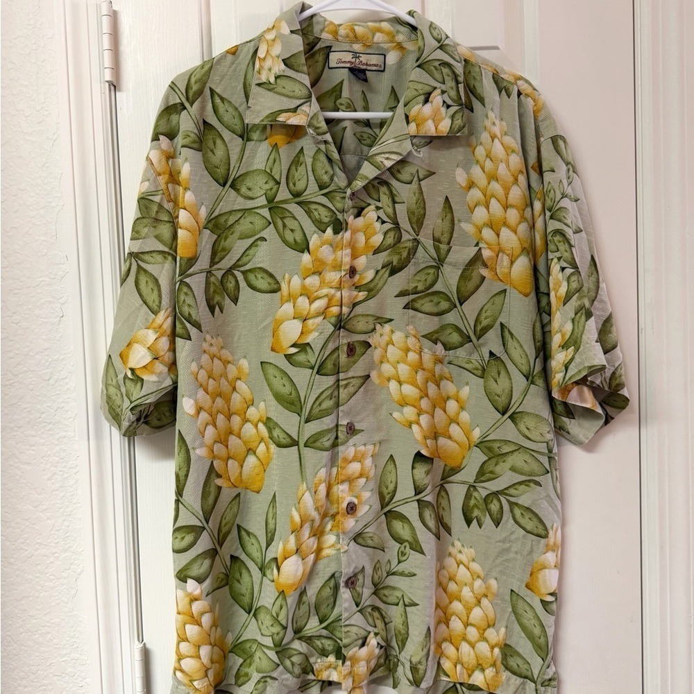Tommy Bahama Silk Aloha Hawaiian Tropical Men's Lg Yellow & Green Floral Shirt - Picture 10 of 10